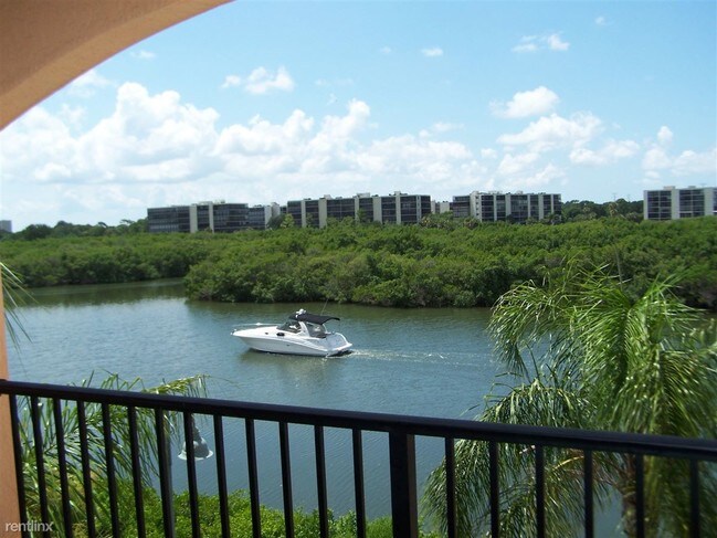 Building Photo - 2721 Via Murano