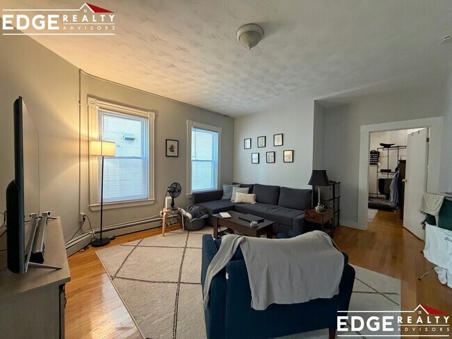 Foto del edificio - 471 Cambridge St