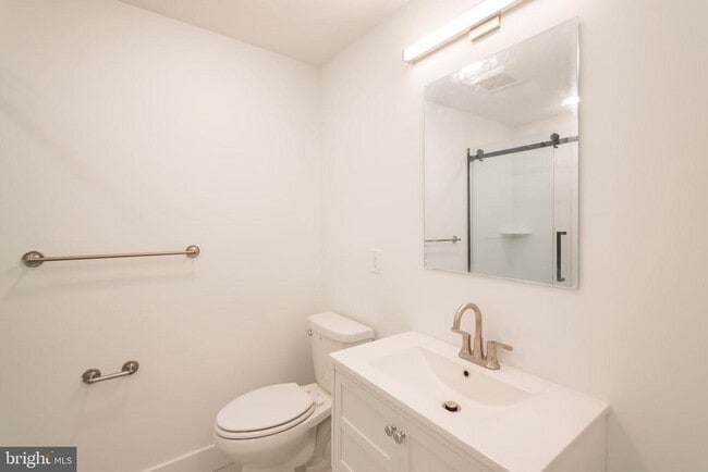 Foto del edificio - 4324 Lancaster Ave