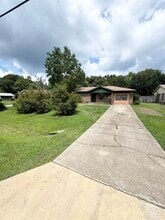 Building Photo - 10416 Tanton Rd