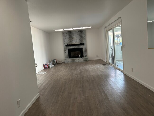 Foto del edificio - 4033 71st St