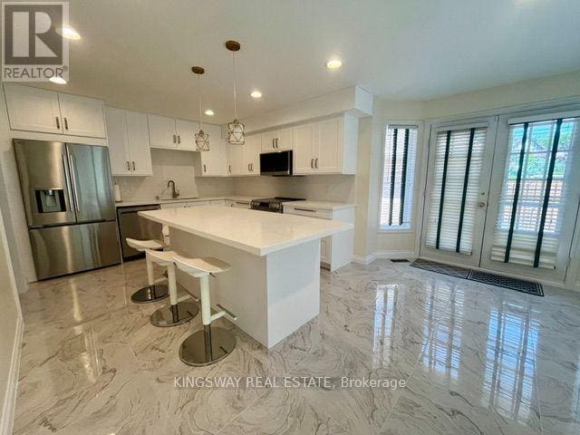 Building Photo - 4040 Lookout Ct