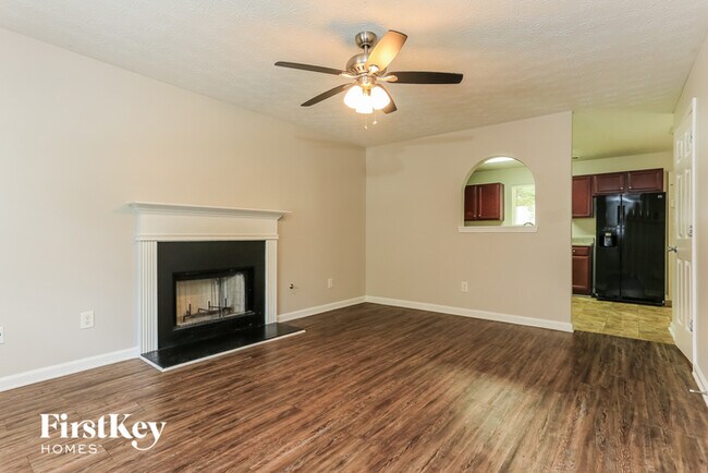 Foto del edificio - 2920 Two Lakes Cir