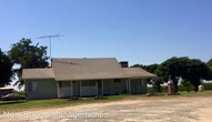 Foto principal - 2 br, 1 bath House - 20870 Bloss Avenue