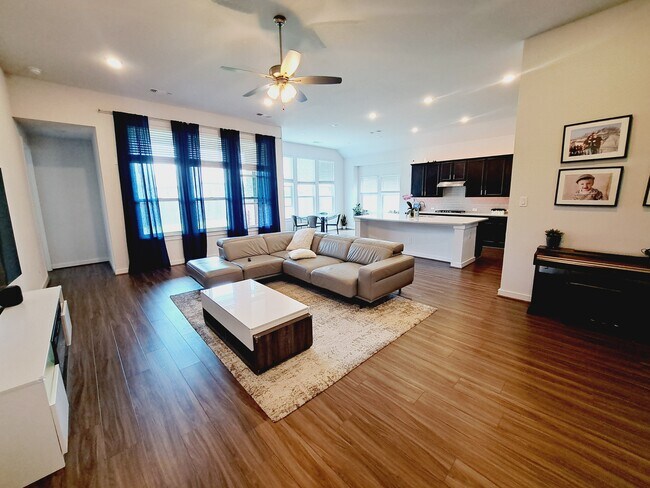 Foto del edificio - 4315 Hood Park Dr