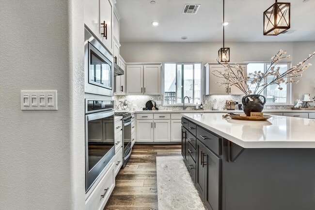 Building Photo - 3073 Bramblewood Way