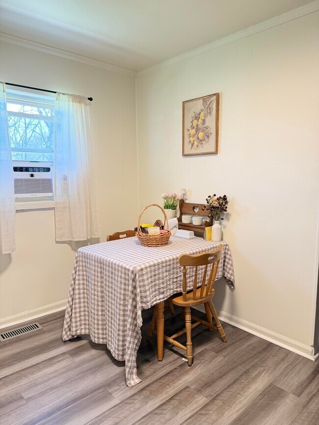 Foto del edificio - 2213 Highland St