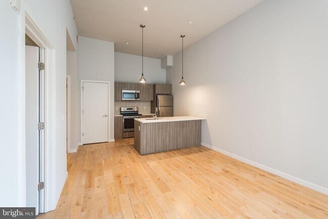 Foto del edificio - 412 S 13th St