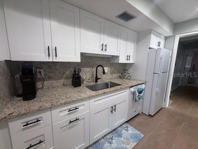 Building Photo - 143 Whispering Sands Dr