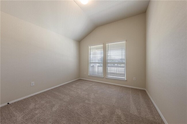 Building Photo - 116 Crooked Trail