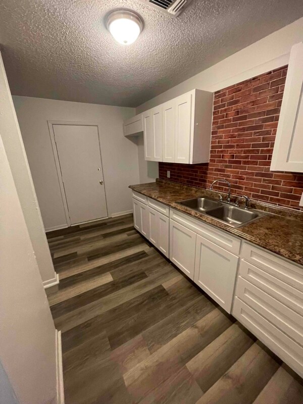 Foto del edificio - 800 2nd St