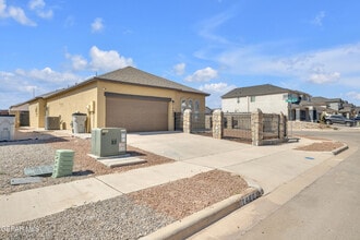 Building Photo - 14800 Sam Garcia Ave