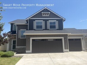 Building Photo - 6160 N Seawind Pl