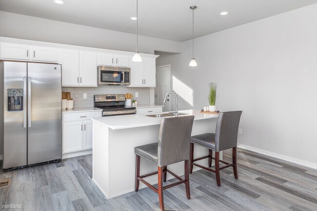 Foto del edificio - 4 br, 2.5 bath House - 1518 High Rd