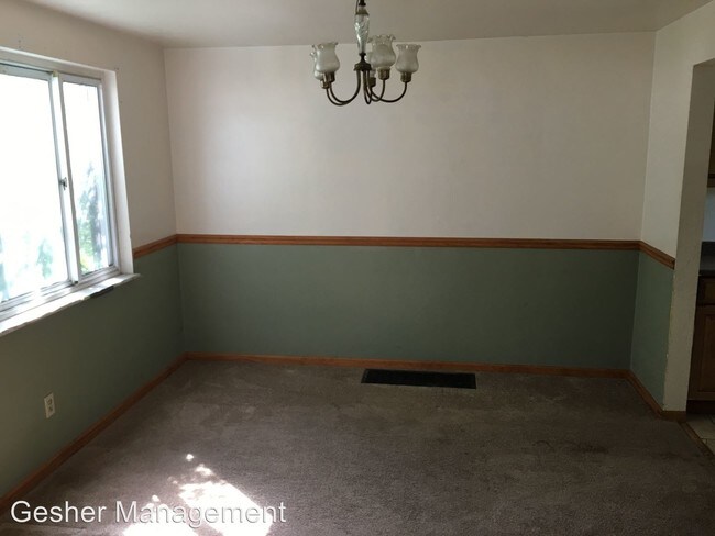 Building Photo - 117 Betty Jane Ct
