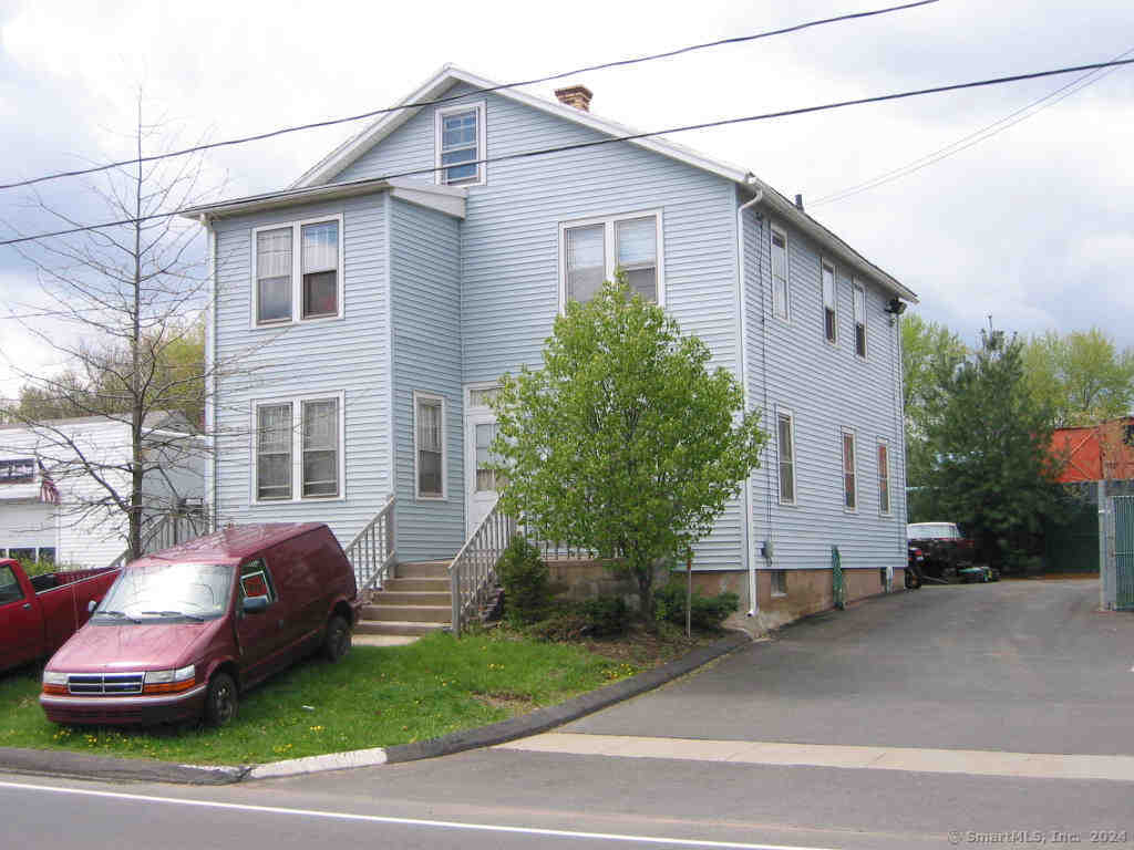 Primary Photo - 210 New Britain Rd