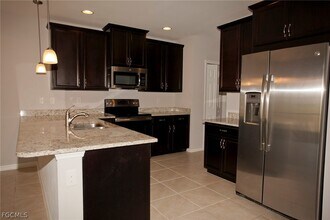 Building Photo - 3883 Tilbor Circle