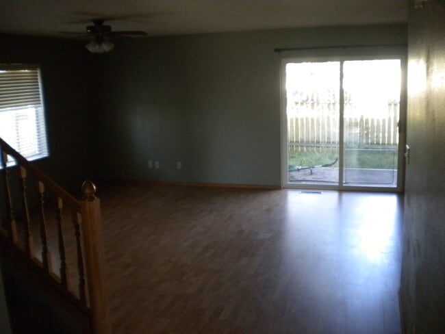 Foto del edificio - 403 Prairie Ave