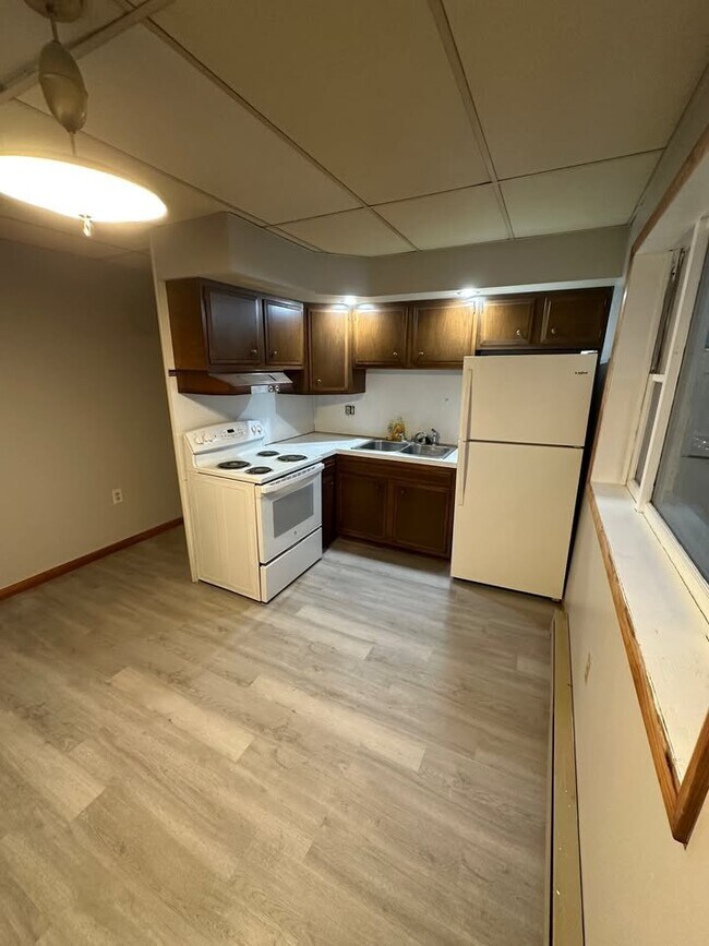 Foto del edificio - 111 Sunbury St