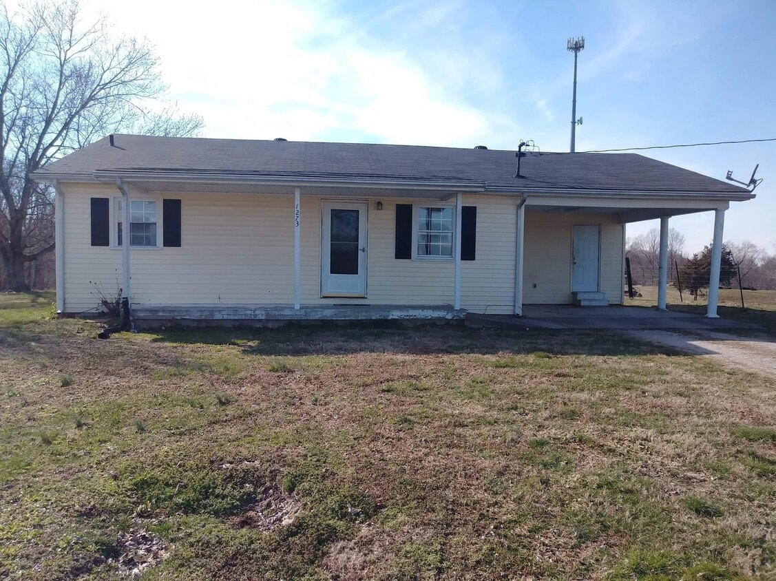 Primary Photo - 3 bedroom 1 bath ( Austin Tracy )