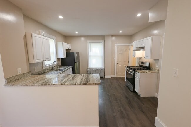 Foto del edificio - 32 Robinson St