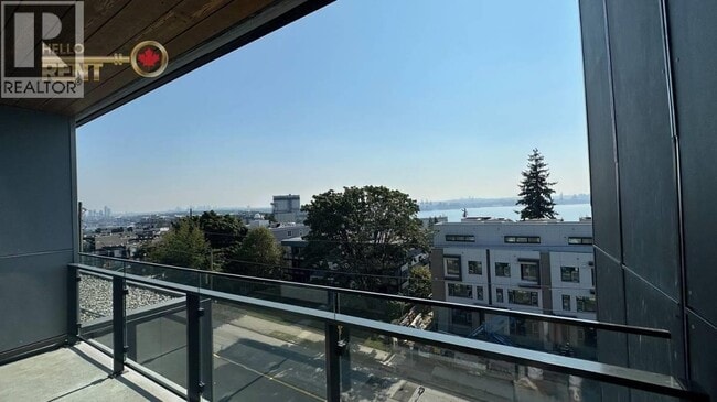 Photo du bâtiment - 422 E 3rd St