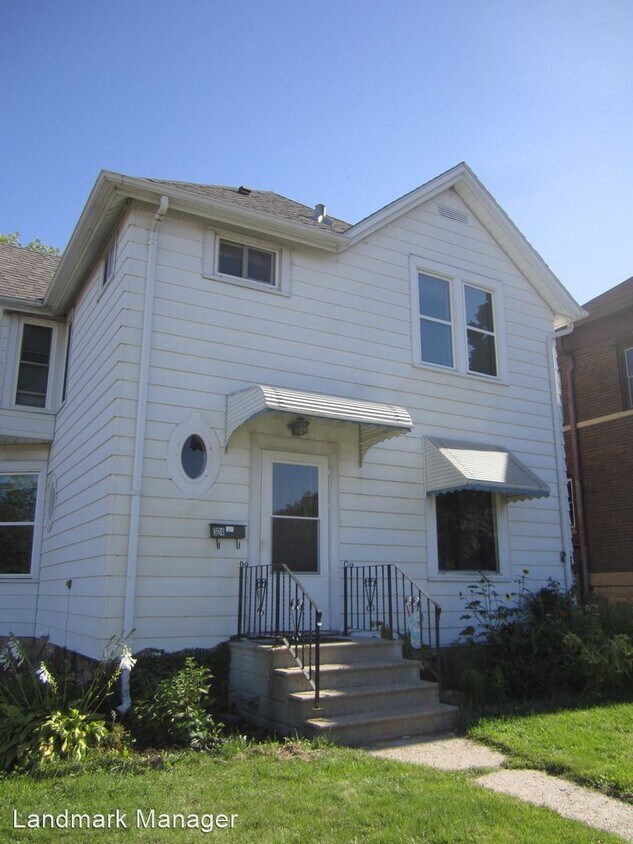 Foto principal - 4 br, 1.5 bath House - 324 E. Mulberry Street