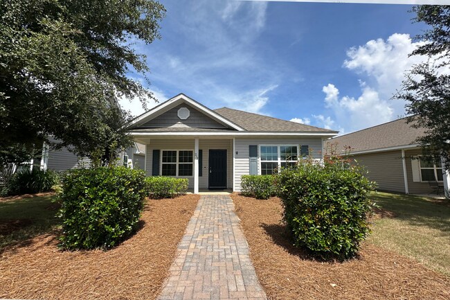 Building Photo - AVAILABLE NOW IN HAMMOCK BAY FREEPORT