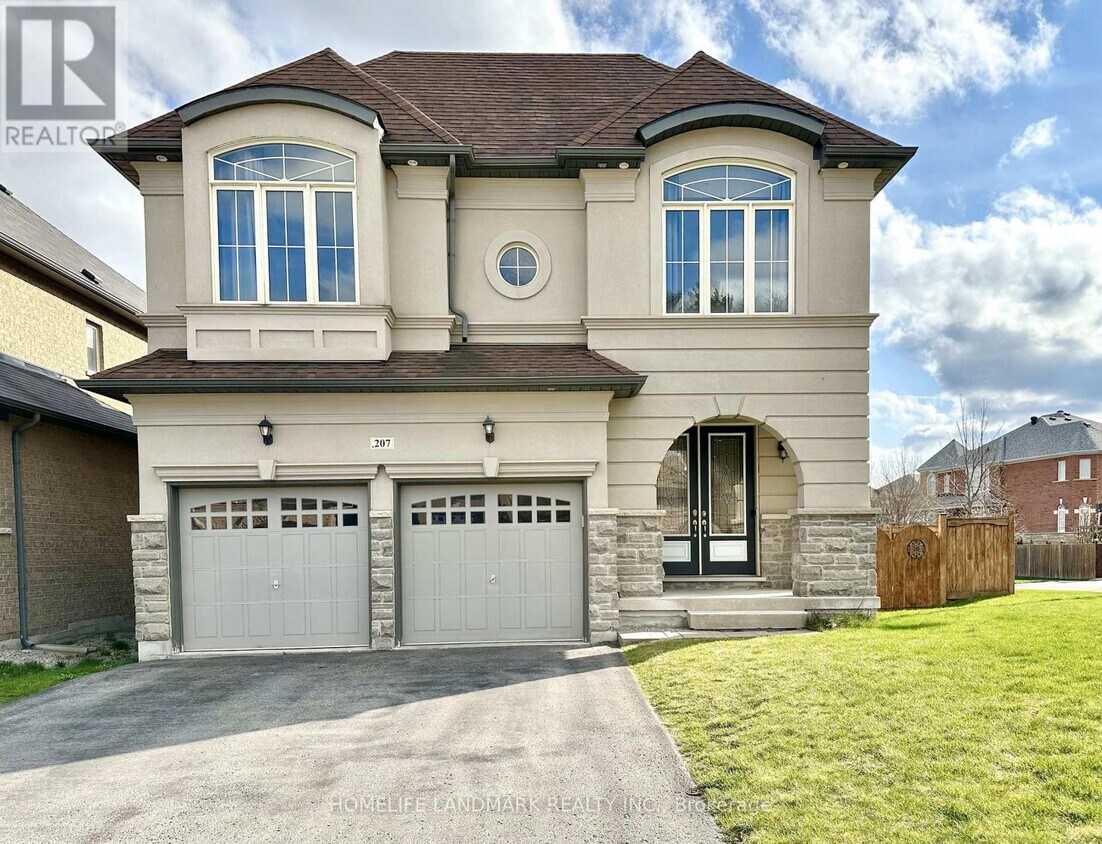 Photo principale - 207 Hunting Ridges Dr