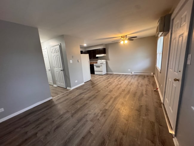 Foto del edificio - 474 W 14th Pl