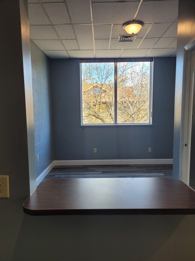 Foto del edificio - 1705 Genesee St