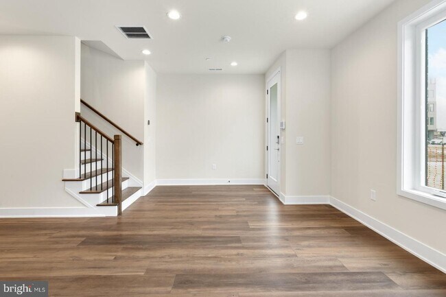 Foto del edificio - 3100 Parkview Walk