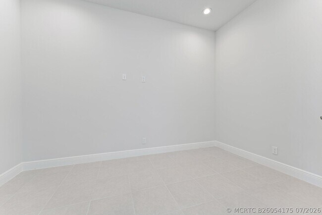 Foto del edificio - 12550 Nautilus Cir