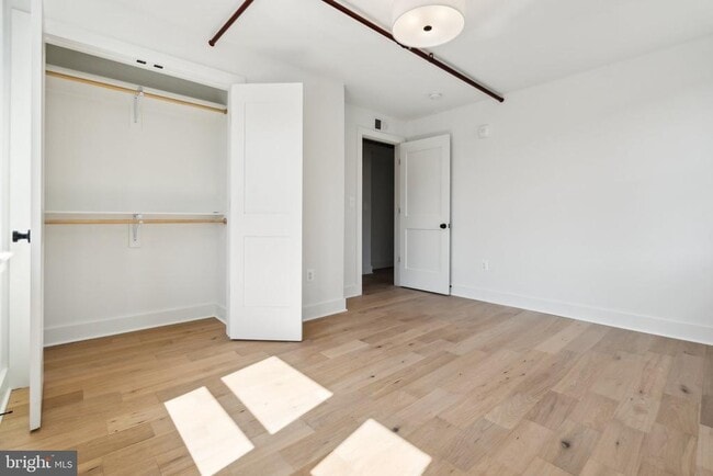 Foto del edificio - 901 King St