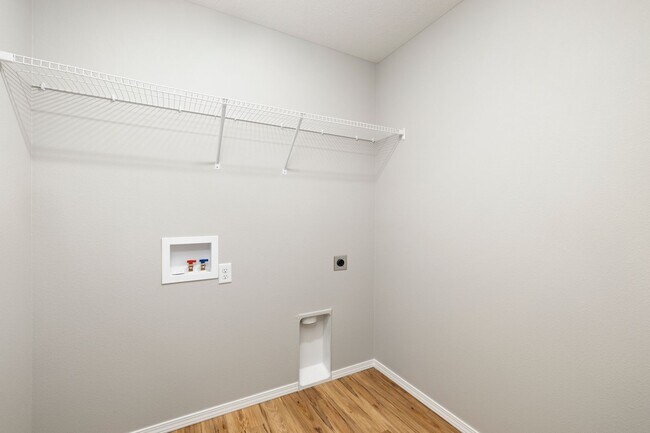 Foto del edificio - Brand New 3 Bedroom Home in Aurora