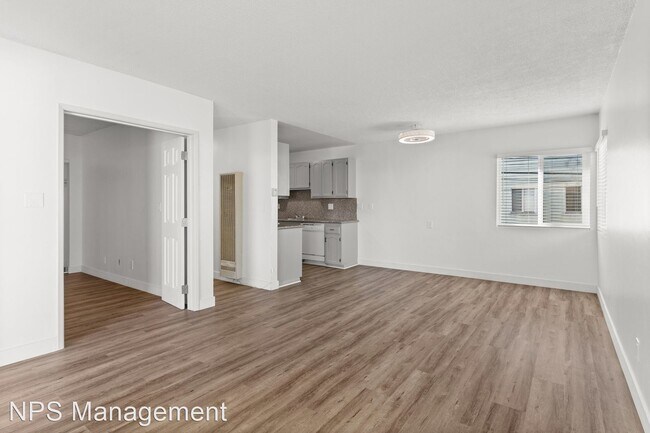 Foto del edificio - 3 br, 1.5 bath Apartment - 1335 Stanley Av...