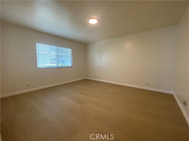 Foto del edificio - 225 N Dalton Ave