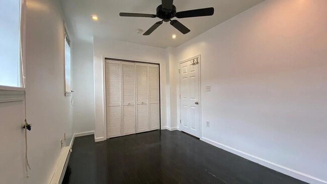 Dormitorio 1 - 2111 S 15th St