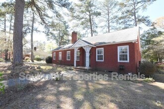 Building Photo - 601 Huske St