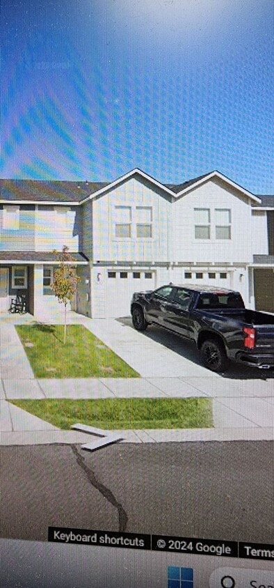 Foto principal - Whether you just want the extra room or ne...