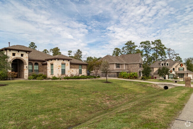New homes found throughout the Karen area.