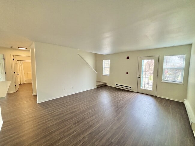 Building Photo - Crown Ridge Apartments