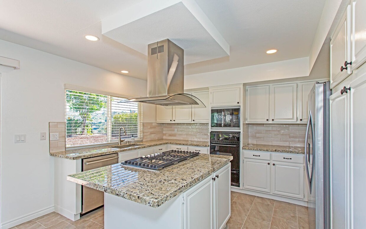 Primary Photo - 2 Story Home with Panoramic Golf Course Vi...