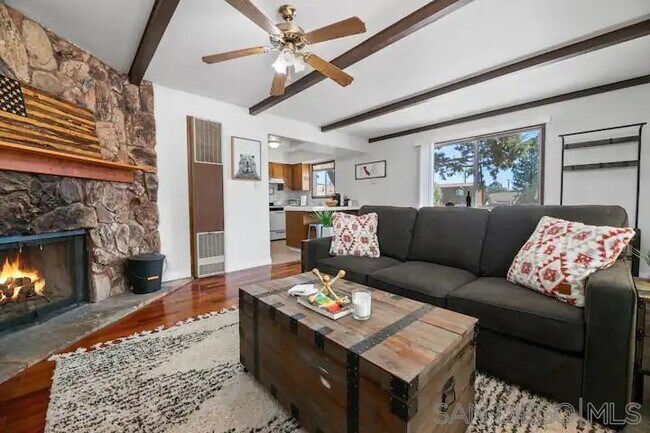 Foto del edificio - 2161 4th Ln