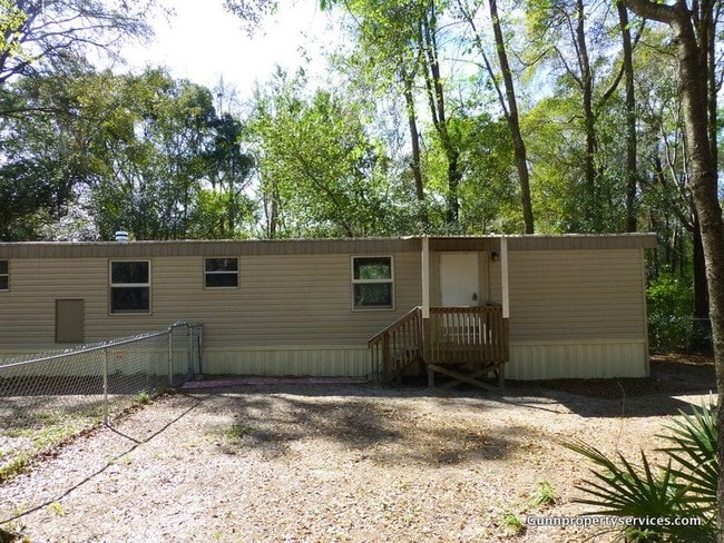 Building Photo - 3 Bedroom 1.5 Mobile Home In Ocala