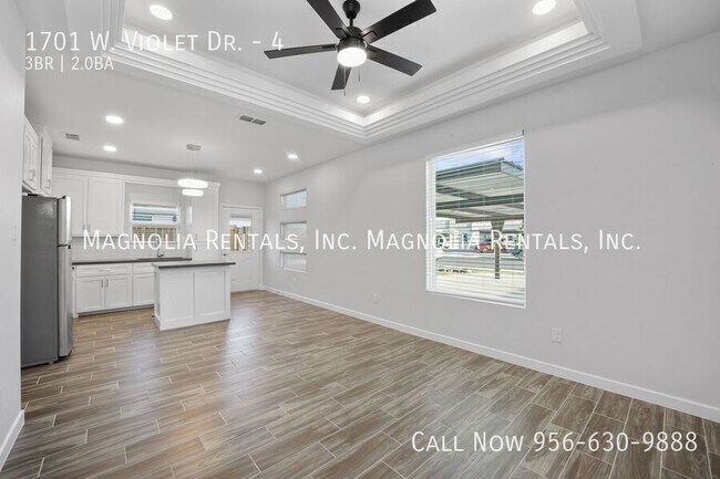 Foto del edificio - 1701 W Violet Dr