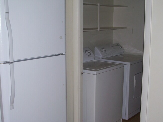 Foto del edificio - 6034 N 30th Ave