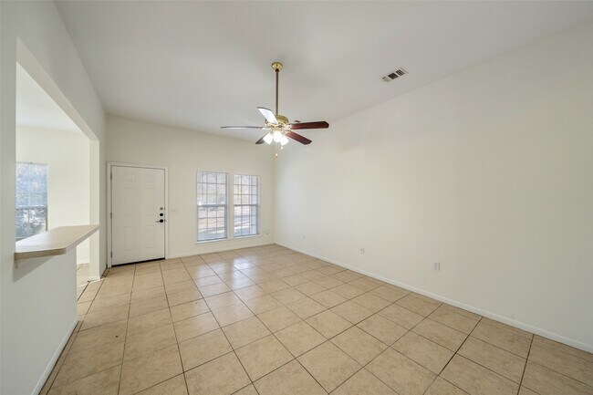 Foto del edificio - 5502 Finch St