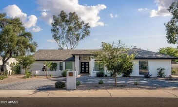 Building Photo - 1929 E Redmon Dr