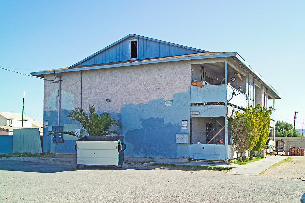 Building Photo - 2260 N Pecos Rd